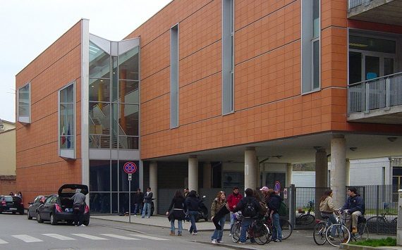 Ferrara, Preside minacciata dall’Arcigay!
