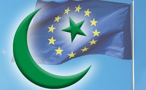 Al voto e a scuola, l’attacco della Mezzaluna!