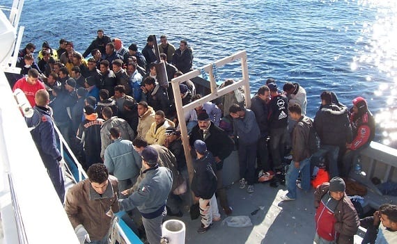 Fermiamo gli sbarchi!