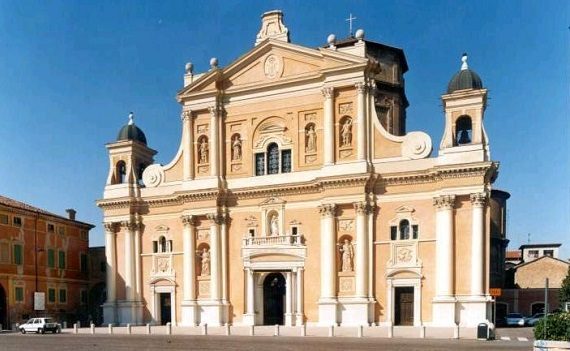Stop alla mostra blasfema!