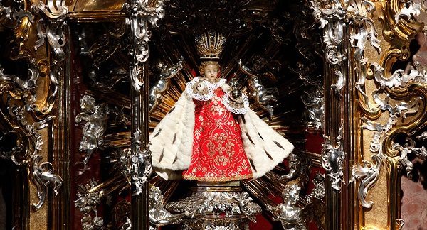 Scarica subito la Coroncina a Gesù Bambino!