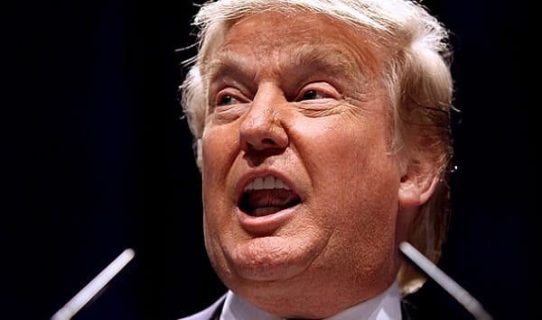 Trump dice NO alla narrazione gender nelle istituzioni: basta imposizioni!