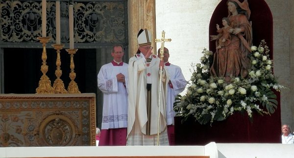 Papa Francesco è tornato alla Casa del Padre