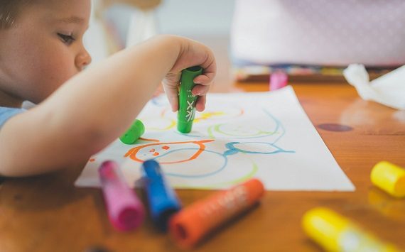 Indottrinamento gender nelle scuole: i genitori dicono BASTA!