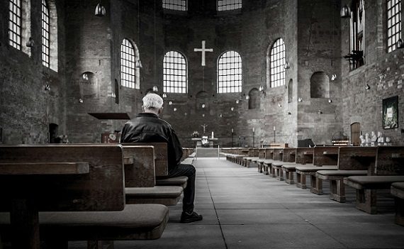 Chiese sotto attacco: la crescente violenza anticristiana in Francia!
