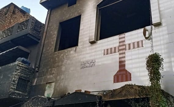 Pakistan: sentenza di morte per un cristiano, ma libertà per chi bruciò chiese