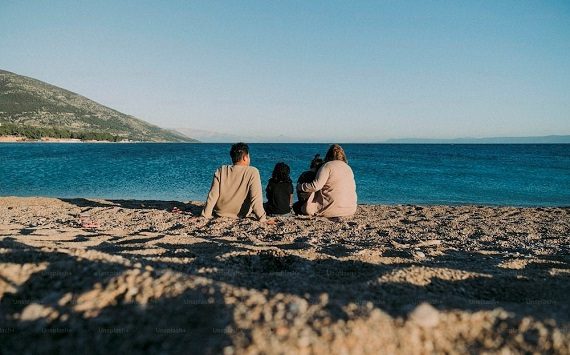 Rifiuta la chemioterapia per far nascere la figlia