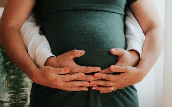LEGGE APPROVATA: l’utero in affitto è reato universale!